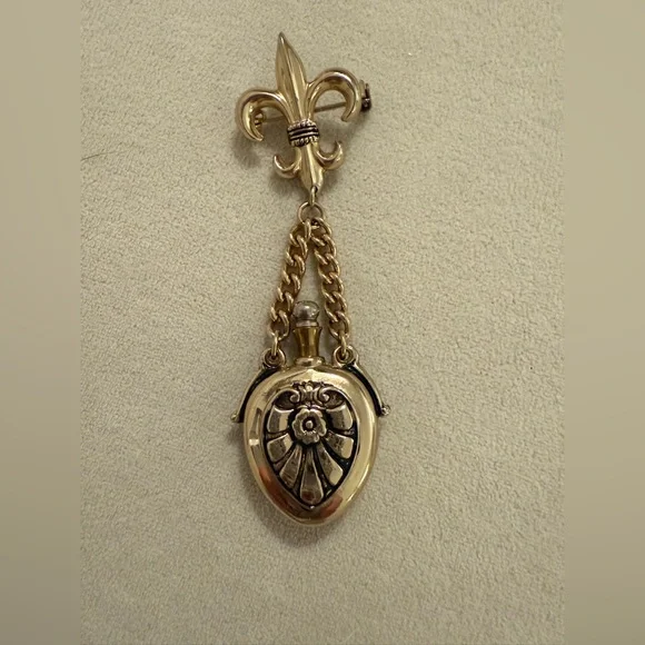 Vintage Fleur-de-lid Perfume flask pin - Picture 3 of 6